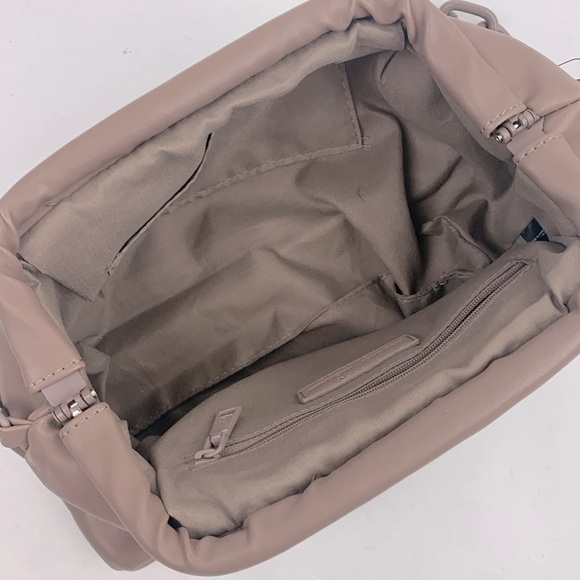 Badgley Mischka Wrapped Frame Clutch Bag Purse Taupe Chain strap New NWT - Picture 9 of 15